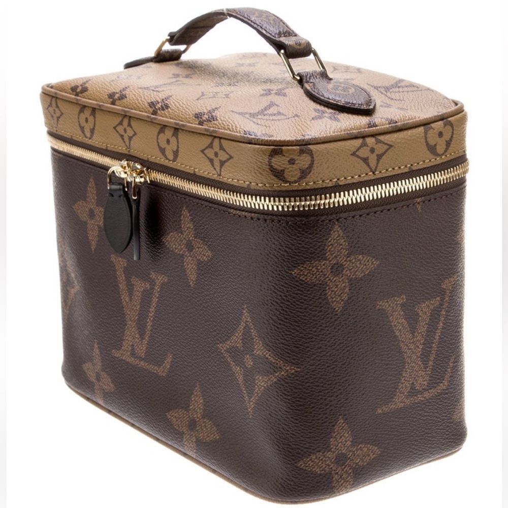 Louis Vuitton Makeup Bag - Picture 3 of 5